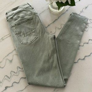 American Eagle | Light Sage Green Ne(x)t Level Stretch Hi-Rise Jegging | 8 Long